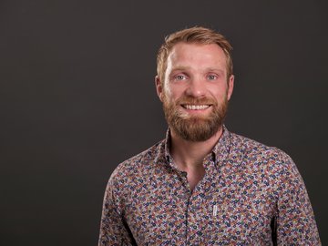 Porträt Johannes Heuzeroth