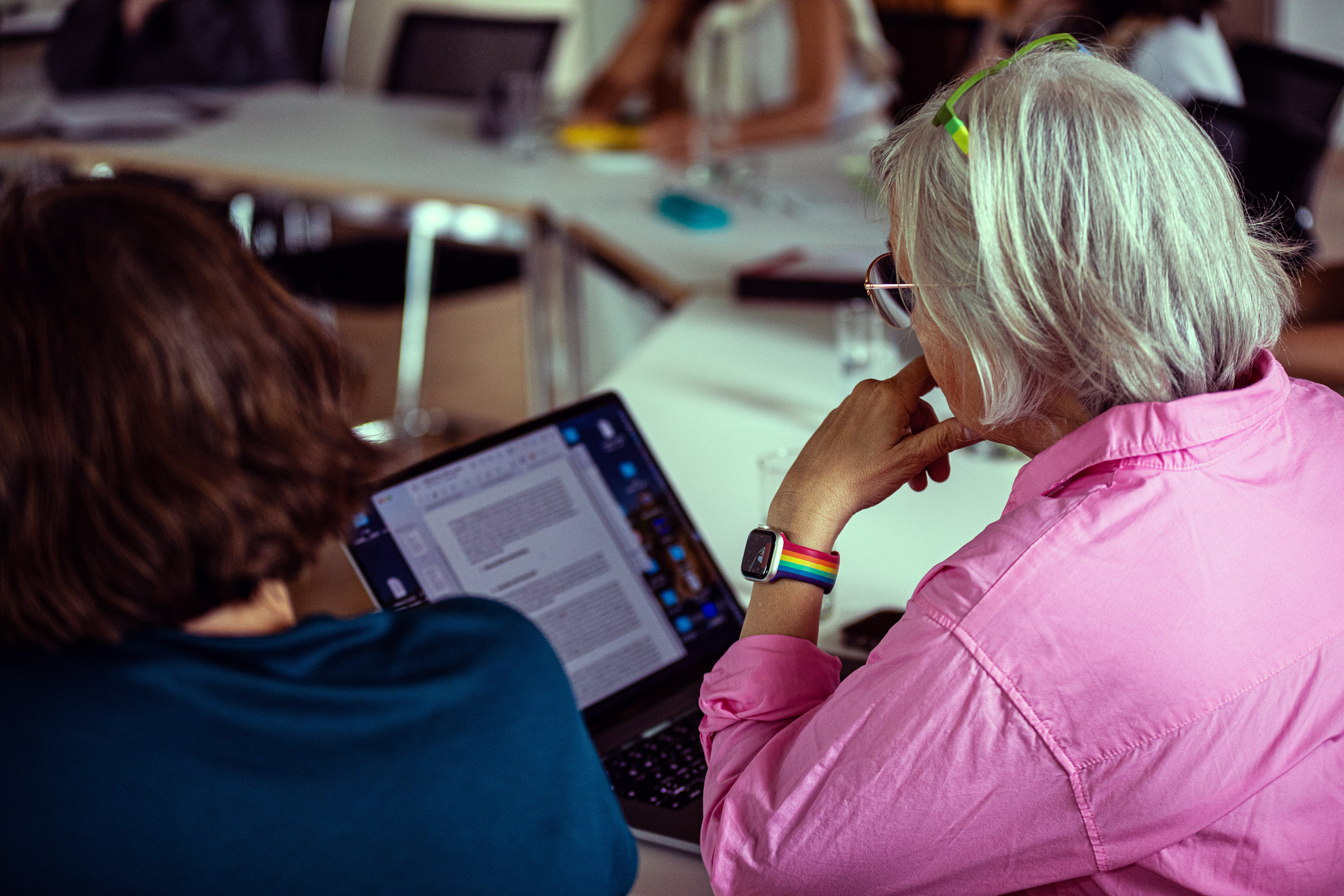 Neues PHKA-Weiterbildungsangebot: Lernen und Arbeiten im Austausch der Generationen. Foto: PHKA/Joel Frank